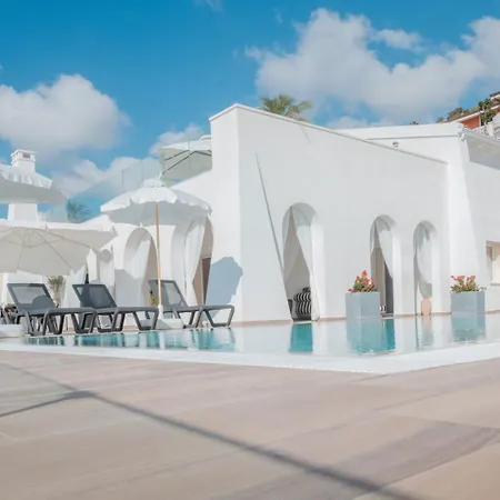 Вилла Enotria - Vittoria Luxury Коккорино